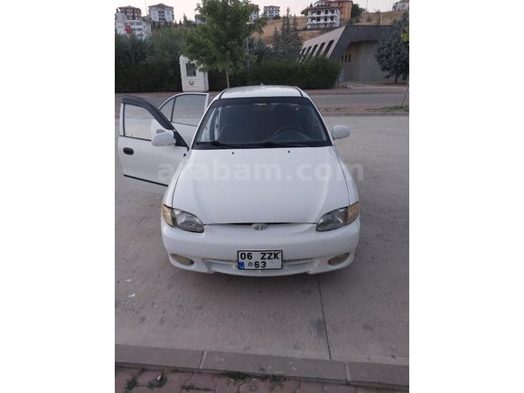 Araç alacağım için acil satılık. Araç başında pazarlık olur.