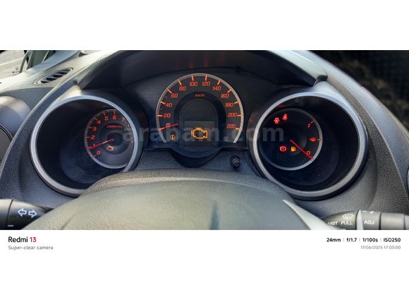 Sahibinden Honda Jazz 1.4 Joy 2011 Model
