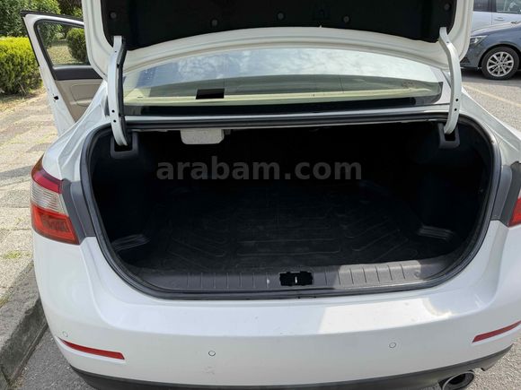 Renault Latitude 1.5 dCi Executive 2012 Model 