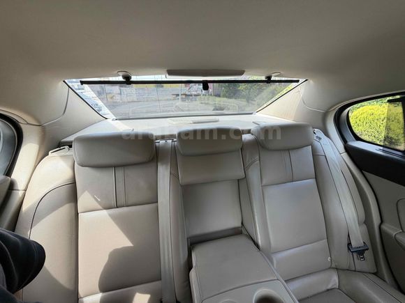 Renault Latitude 1.5 dCi Executive 2012 Model 