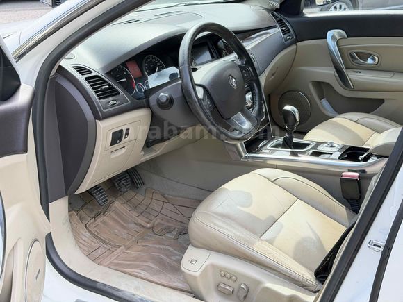 Renault Latitude 1.5 dCi Executive 2012 Model 