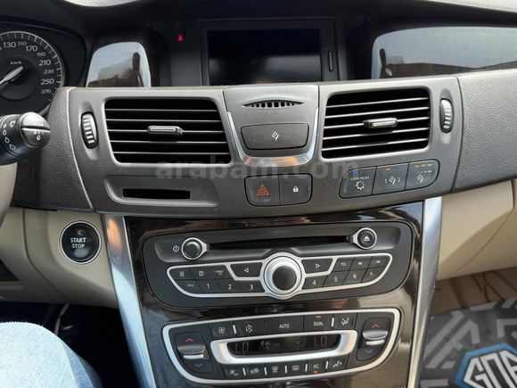 Renault Latitude 1.5 dCi Executive 2012 Model 