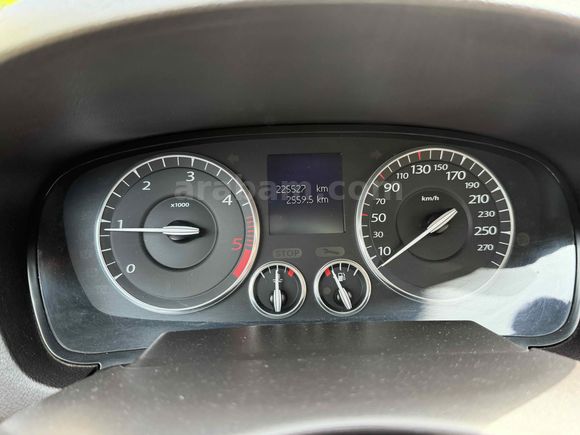 Renault Latitude 1.5 dCi Executive 2012 Model 