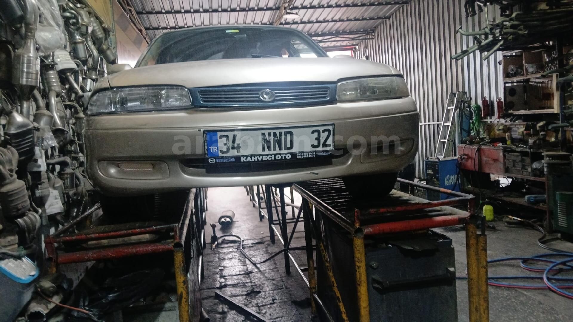 Sahibinden Mazda 626 2.0 1993 Model 198.000 km Kahverengi 3