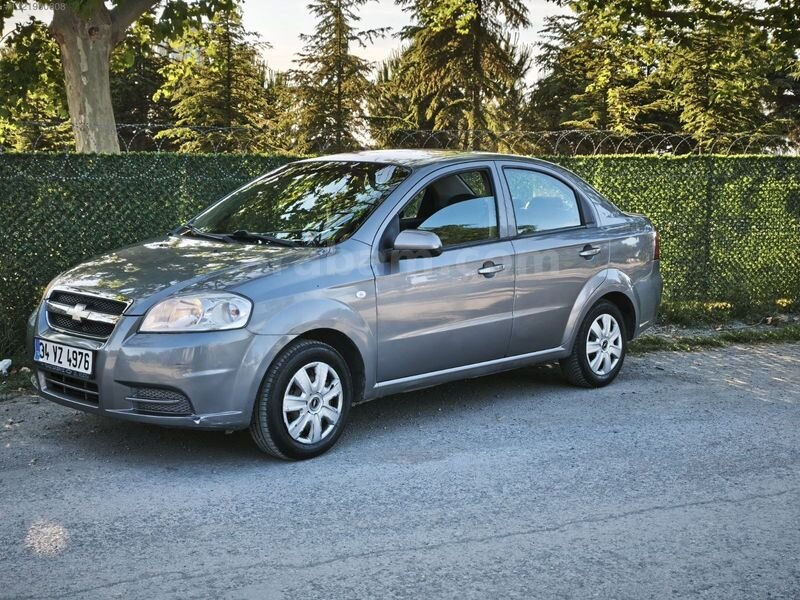 Galeriden Chevrolet Aveo 1.4 LT 2011 Model İstanbul 170.000 km Füme