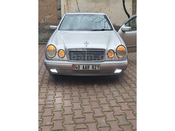 Sahibinden Mercedes - Benz E 200 Eleg 1996 model değişensizance 1996 Model