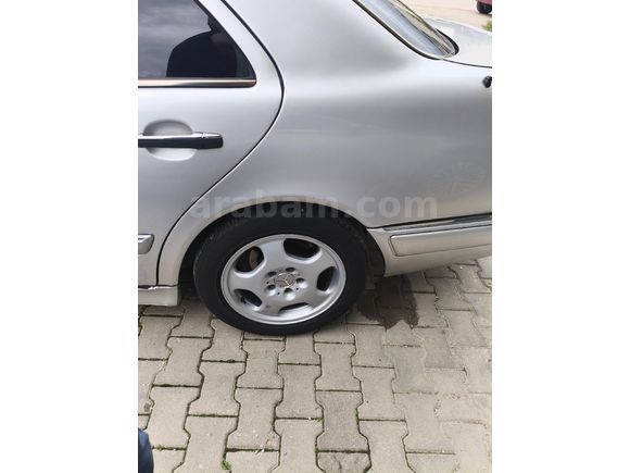Sahibinden Mercedes - Benz E 200 Eleg 1996 model değişensizance 1996 Model