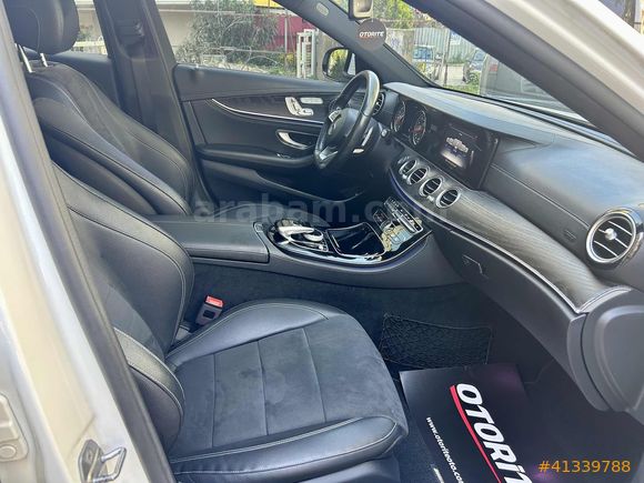 OTORİTE'DEN 2017 E 180 AMG SUNROOFLU BAYİ ÇIKIŞLI BAYİ BAKIMLI