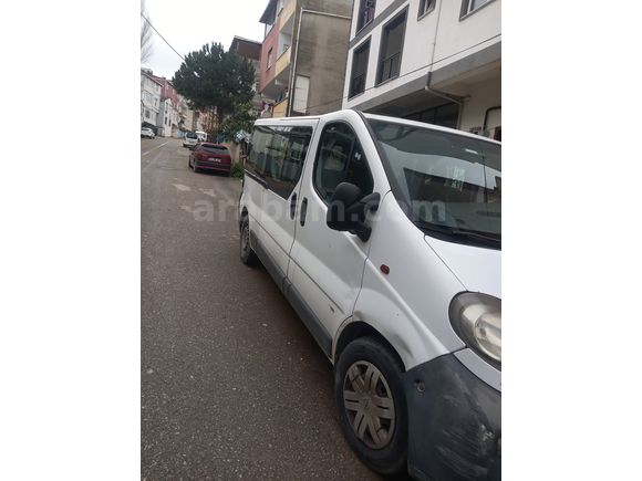 2005 Model 9+1 koltuklu açıklamayı okuyun 