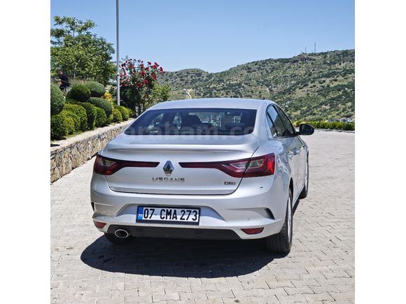 Galeriden Renault Megane 1.5 dCi Touch 2018 Model Antalya