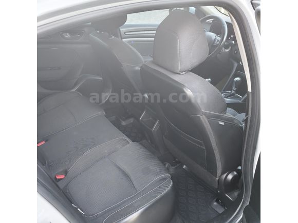 Galeriden Renault Megane 1.5 dCi Touch 2018 Model Antalya