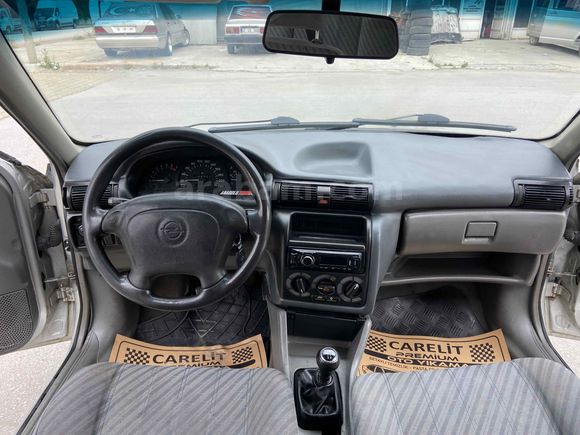 ECOTEC motor Galeriden Opel Astra 1.6 GLS 1998 Model Konya