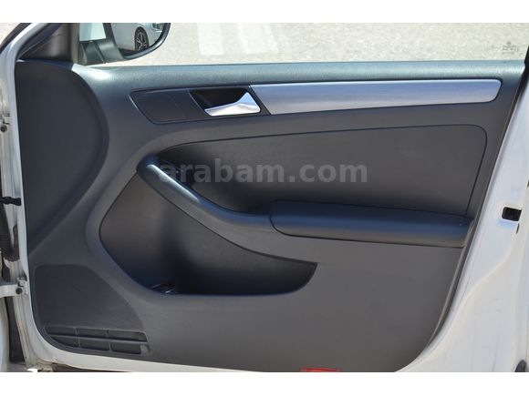 EKSPRES PLAZA'DAN 2014 VW JETTA 1.6 TDI HIGHLINE DSG