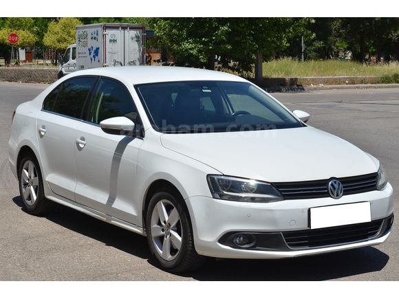 EKSPRES PLAZA'DAN 2014 VW JETTA 1.6 TDI HIGHLINE DSG