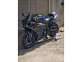 YAMAHA YZF R1