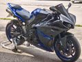 YAMAHA YZF R1