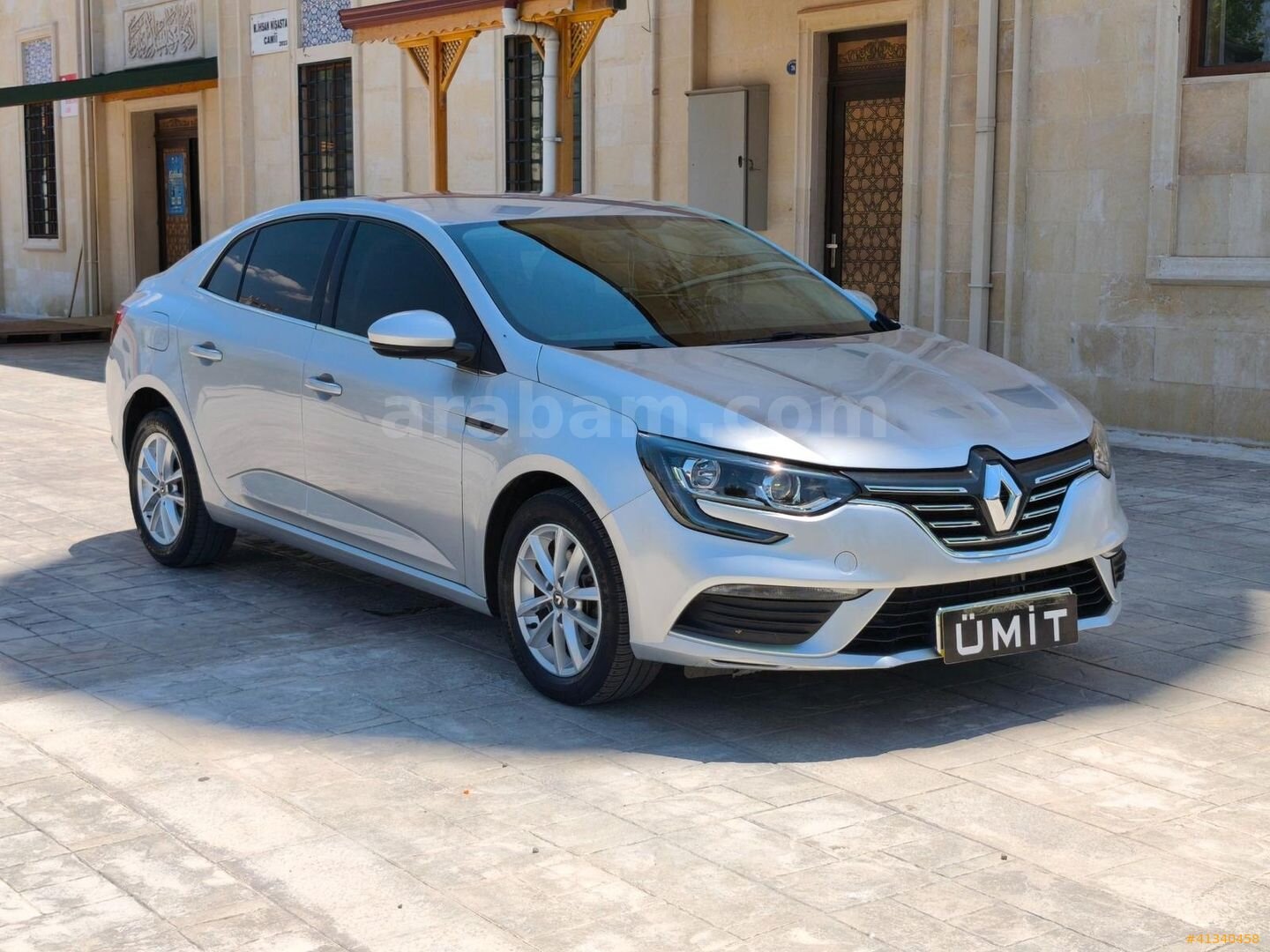 Galeriden Renault Megane 1.5 Blue DCI Touch 2020 Model Gaziantep 38.000 km Gri 2
