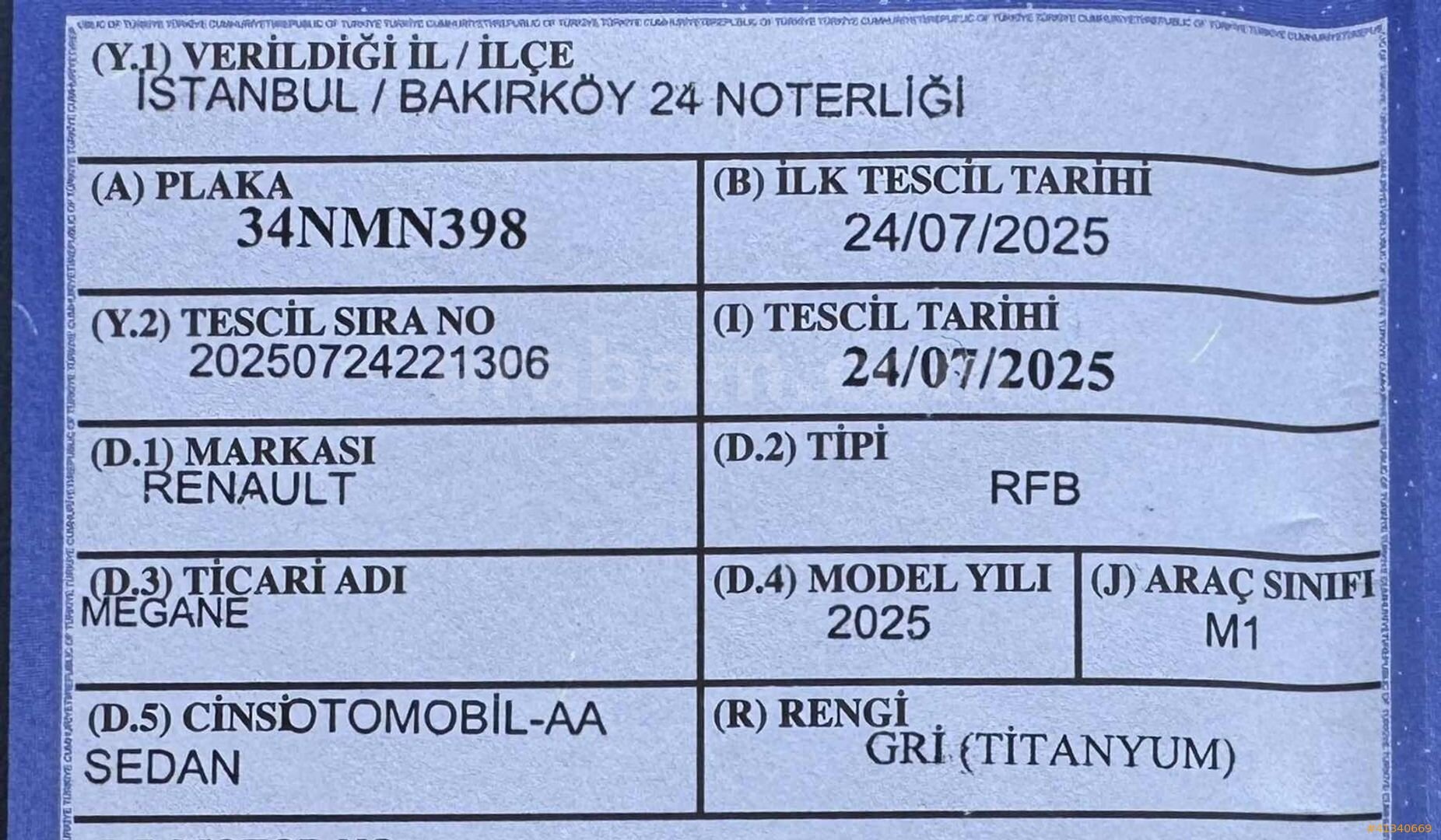 Galeriden Renault Megane 1.3 TCe Touch 2025 Model İstanbul 6.001 km Füme 3