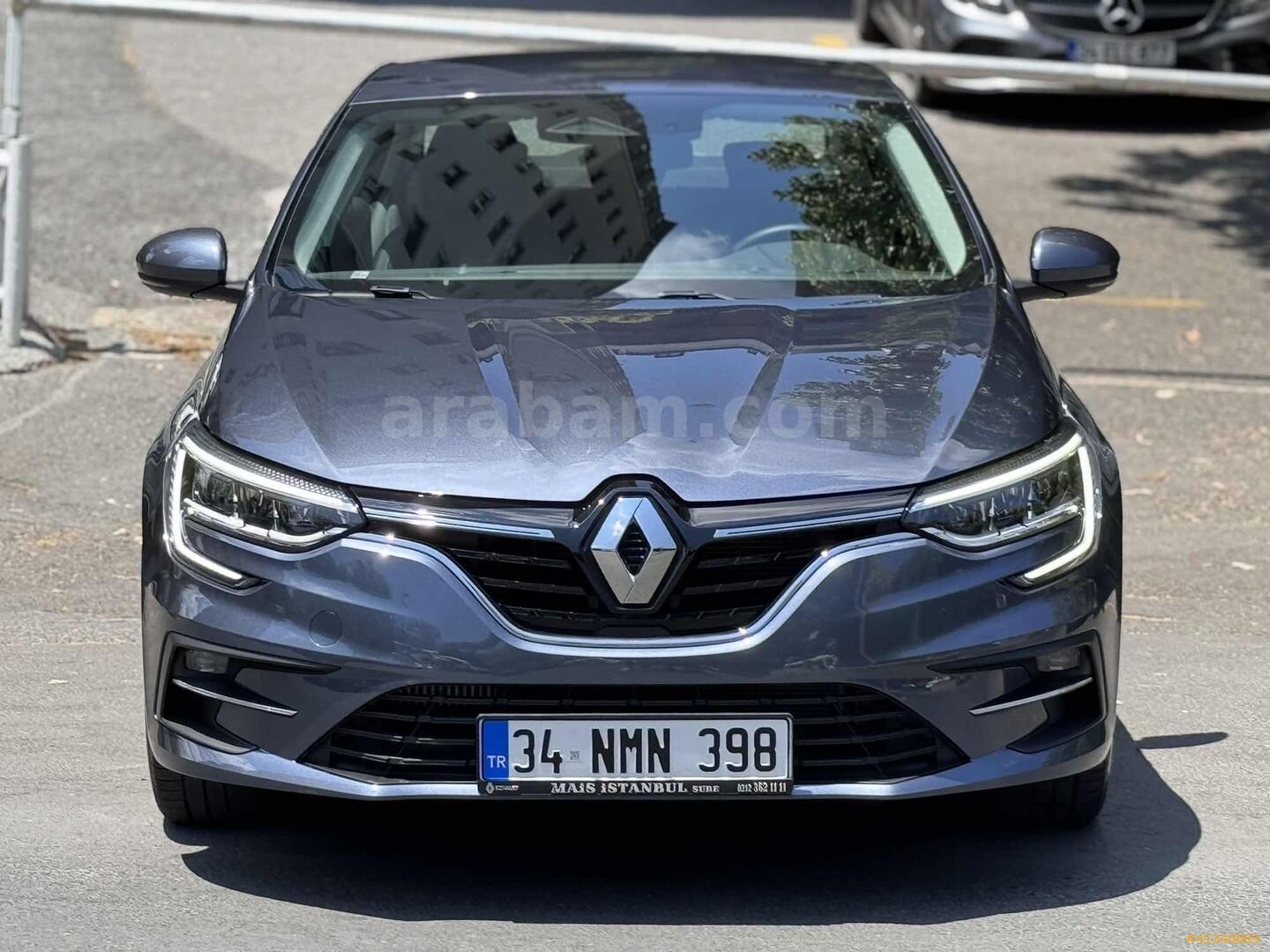 Galeriden Renault Megane 1.3 TCe Touch 2025 Model İstanbul 6.001 km Füme 2