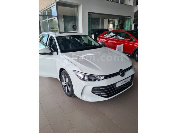HATASIZ Passat Variant 1.5 e-TSI Business 2024 Model CAM TAVAN