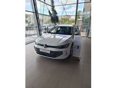 Volkswagen Passat Variant 1.5 e-TSI Business 2024 Model CAM TAVAN
