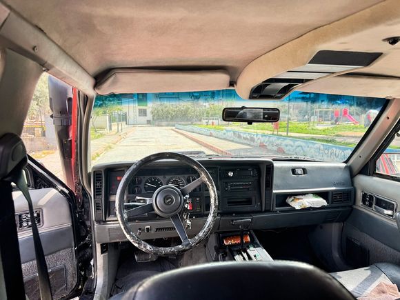 Sahibinden Jeep Cherokee 4.0 Limited 1991 Model 