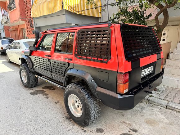 Sahibinden Jeep Cherokee 4.0 Limited 1991 Model 