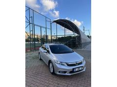 Sahibinden Honda Civic 1.6i VTEC Eco Elegance 2012 Model 