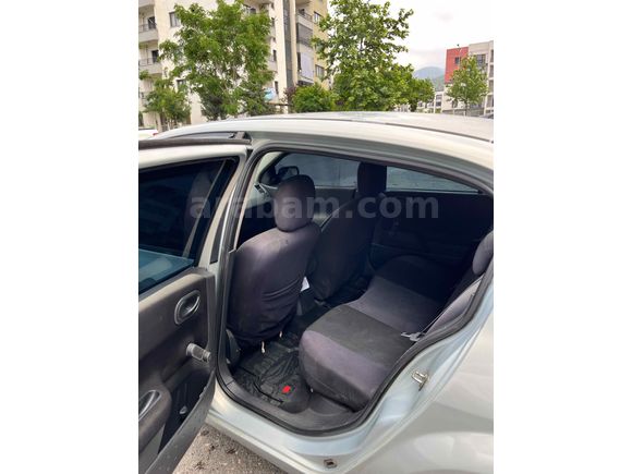 Sahibinden Renault Megane 1.4 Authentique 2004 Model Hatay