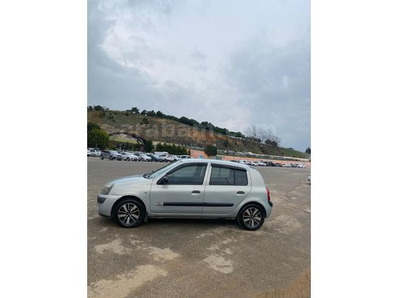 Sahibinden Renault Clio 1.2 Authentique 2004 Model İstanbul 252.000 km Gri