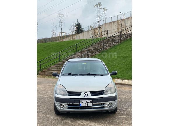 Sahibinden Renault Clio 1.2 Authentique 2004 Model İstanbul 252.000 km Gri