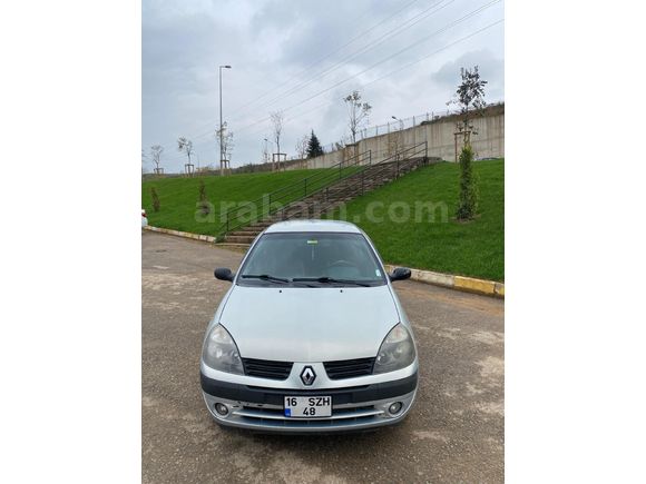 Sahibinden Renault Clio 1.2 Authentique 2004 Model İstanbul 252.000 km Gri