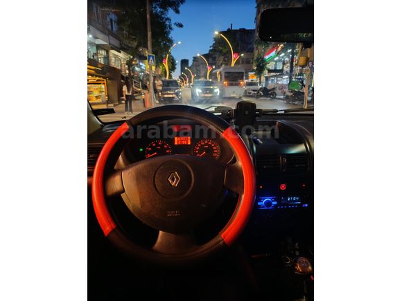 Sahibinden Renault Clio 1.2 Authentique 2004 Model İstanbul 252.000 km Gri