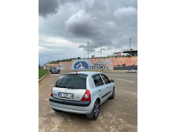 Sahibinden Renault Clio 1.2 Authentique 2004 Model İstanbul 252.000 km Gri