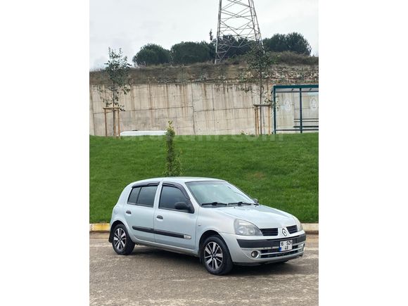 Sahibinden Renault Clio 1.2 Authentique 2004 Model İstanbul 252.000 km Gri