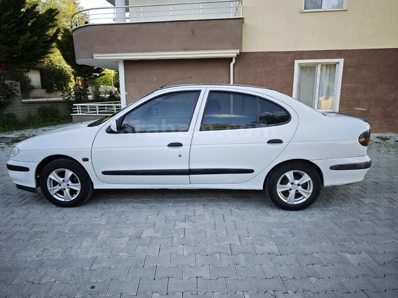 Sahibinden Renault Megane 1.6 RTE 1999 Model Iğdır