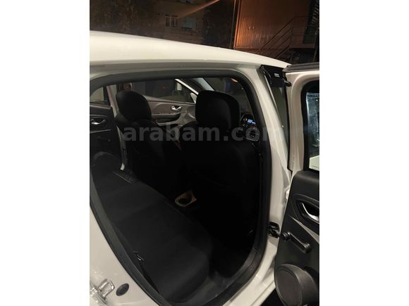 Sahibinden Renault Clio 0.9 TCe Joy 2019 Model 