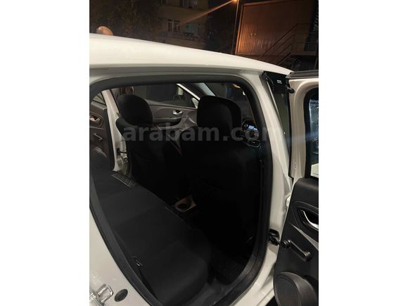 Sahibinden Renault Clio 0.9 TCe Joy 2019 Model 