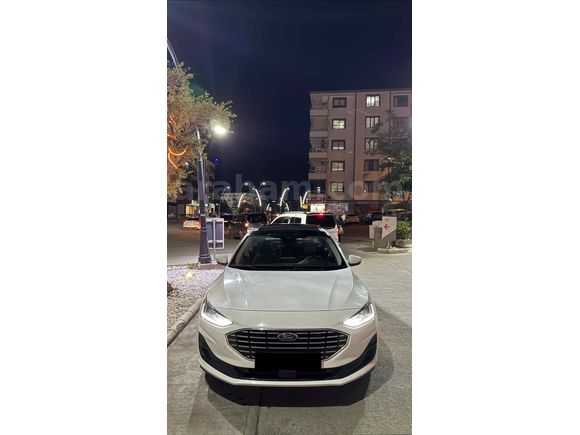 !!!OPSİYON OLARAK TR DE TEK”!!! Ford Focus 1.5 Ti-VCT Titanium 2023