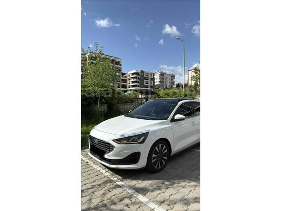 !!!OPSİYON OLARAK TR DE TEK”!!! Ford Focus 1.5 Ti-VCT Titanium 2023