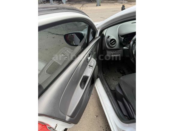 Sahibinden Renault Clio 1.2 Joy 2016 Model 