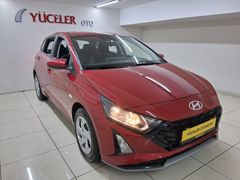 YÜCELER OTO'DAN 2025 HYUNDAİ İ20  JUMP NAVİGASYONLU HATASIZZ
