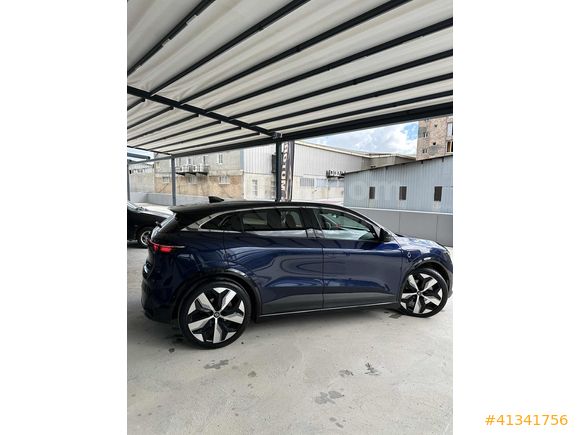 UZEL MOTORS 2023 MODEL MEGANE E-TECH SIFIR AYARINDA