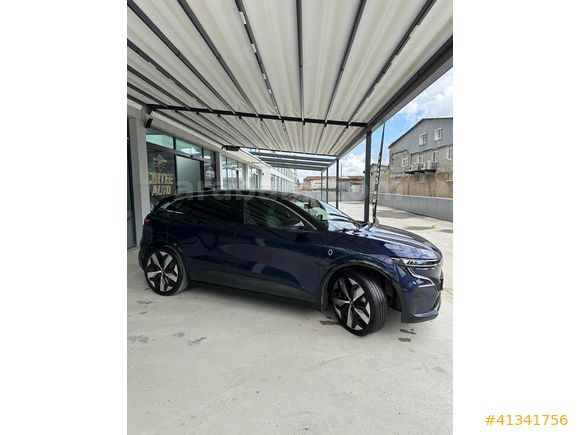 UZEL MOTORS 2023 MODEL MEGANE E-TECH SIFIR AYARINDA