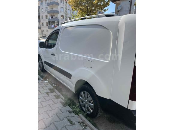 Acil satılık 2016 Model  220.000 km 