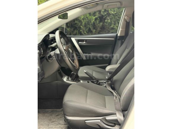 Sahibinden Toyota Corolla 1.4 D-4D Touch 2016 Model 