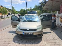Sahibinden Ford Fiesta 1.4 TDCi Comfort 2004 Model  294.000 km Bej