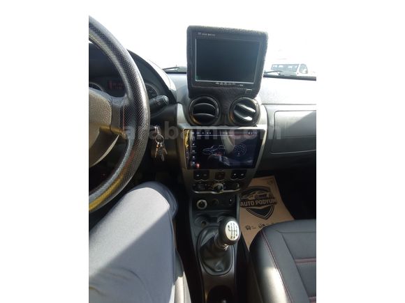 Sahibinden Dacia Duster 4*4 1.5 dCi Laureate 2011 Model 