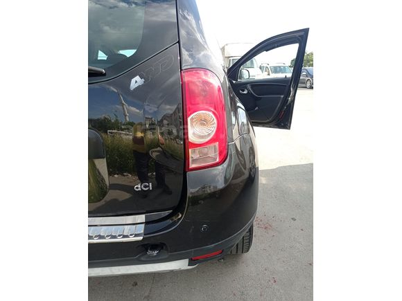 Sahibinden Dacia Duster 4*4 1.5 dCi Laureate 2011 Model 