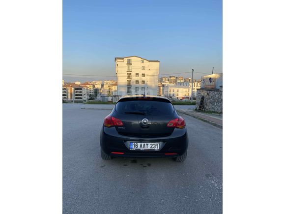 Sahibinden Kazasız Aile Aracı
